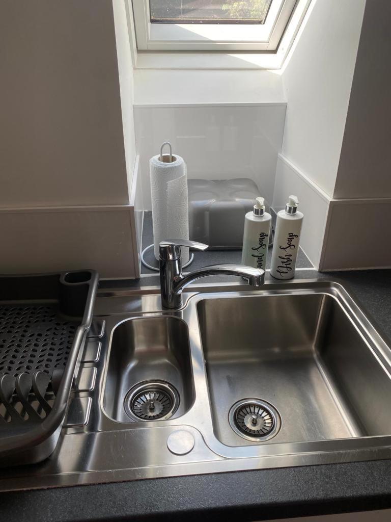 شقة Cosy Self-Contained Flat In كيريمير المظهر الخارجي الصورة